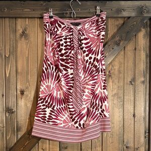 Floral Burst Strapless Dress in Pink and Burgundy